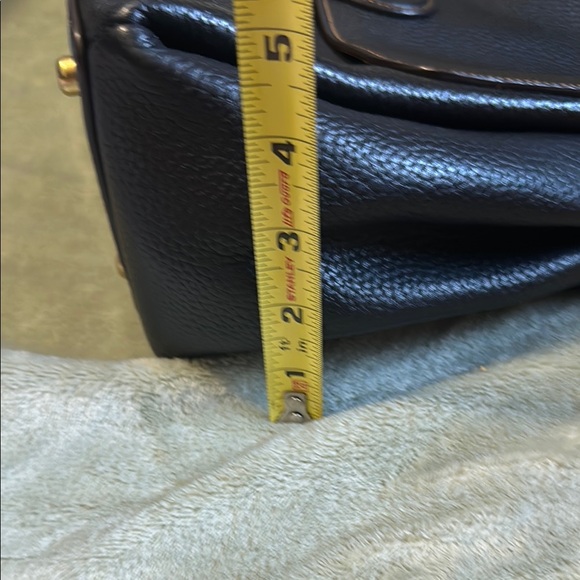 Black and Gold Crossbody Bag with Adjustable Strap and Gold Hardware - Picture 15 of 16